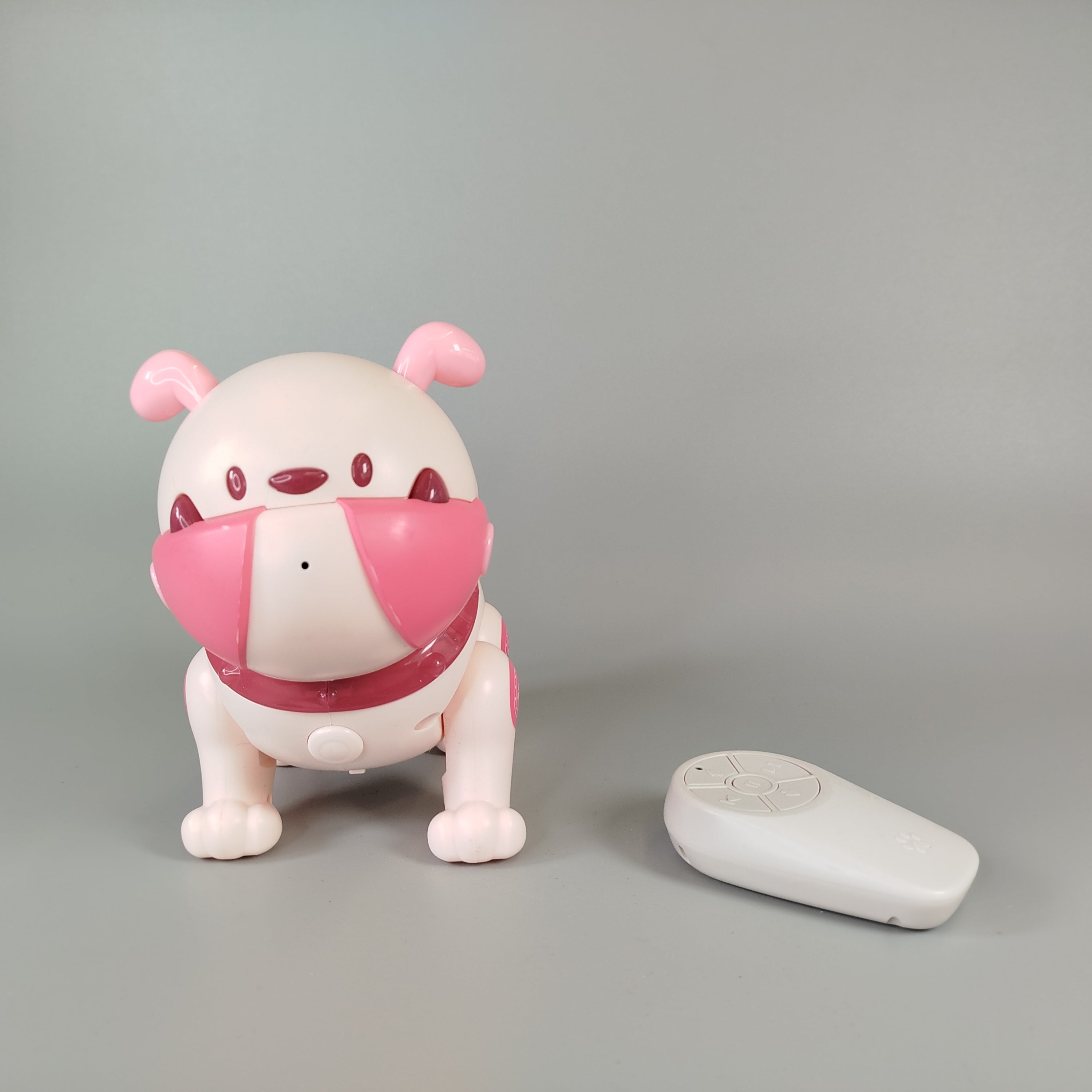 Interaktiver Roboterhund mit Fernbedienung